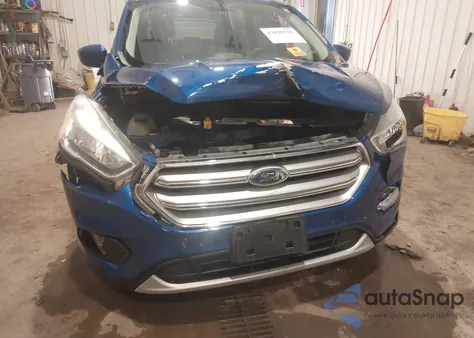 2017 Ford Escape Se z USA, uszkodzony, nr VIN 1FMCU9GD3HUB06439
